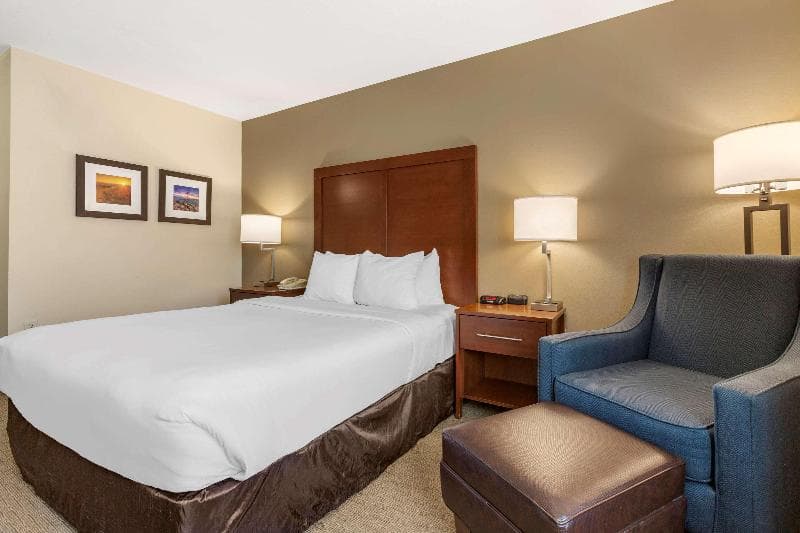 Wingate by Wyndham Los Alamos 4