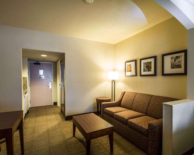 Comfort Suites Miami - Kendall 3