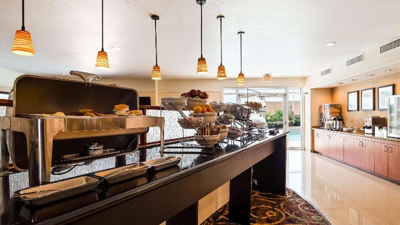 Best Western Plus Seabrook Suites 3