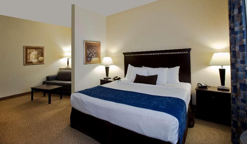 Best Western Plus Seabrook Suites 4