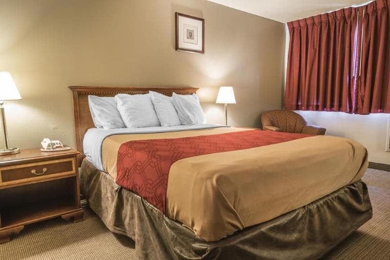 Red Lion Inn & Suites Yakima 3