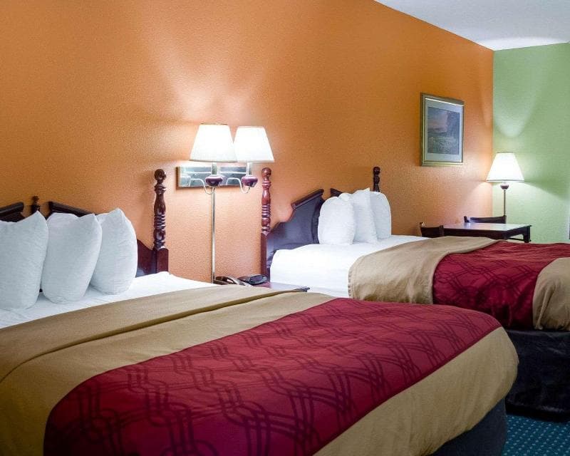 Econo Lodge Canton photo 1
