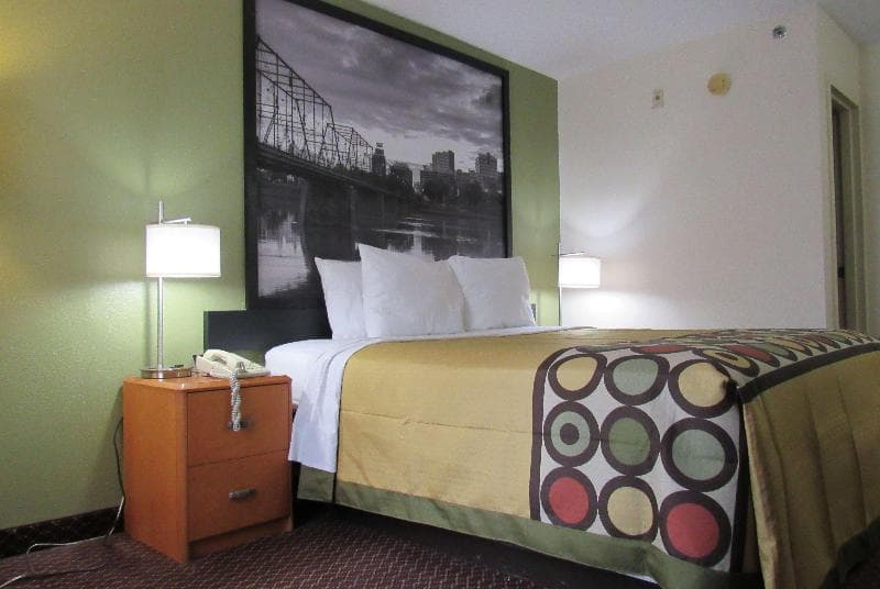 Super 8 by Wyndham New Cumberland 3