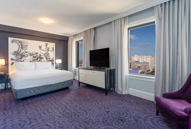 Hampton Inn & Suites New Orleans Canal St. French Quarter 3