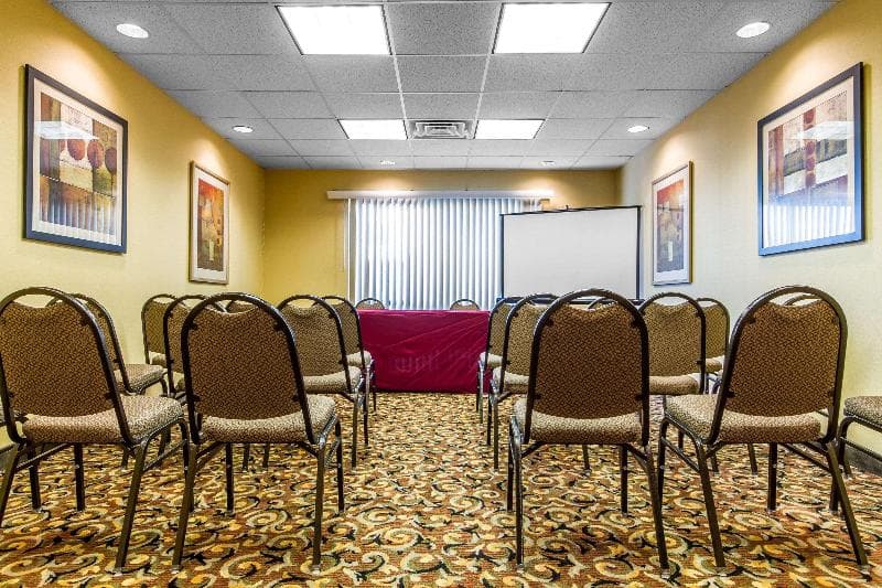 Comfort Suites Vacaville photo 1