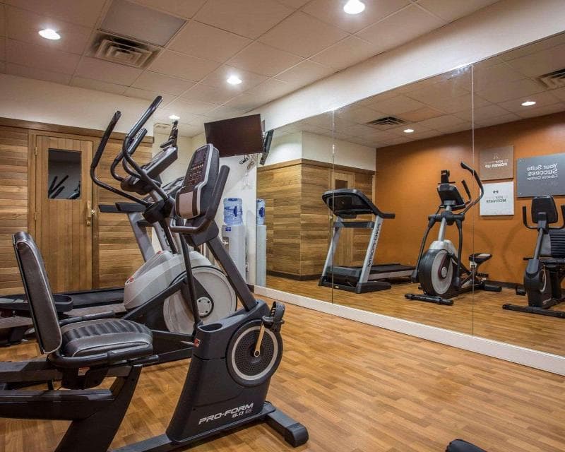 Comfort Suites Lumberton 4