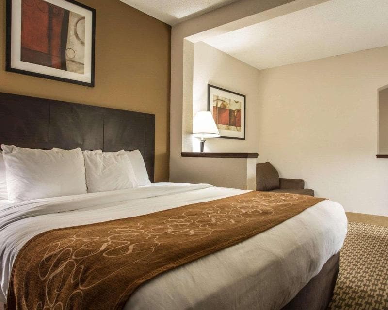Comfort Suites Lumberton 5