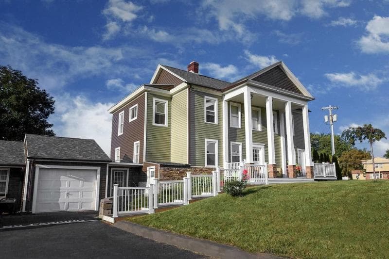 Capital Inn & Suites 2