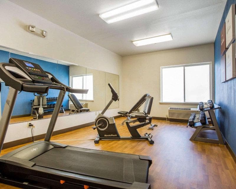 Comfort Suites 5