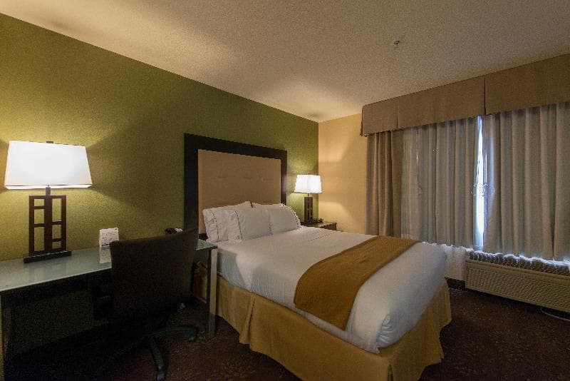 Holiday Inn Express Portland East - Troutdale 3
