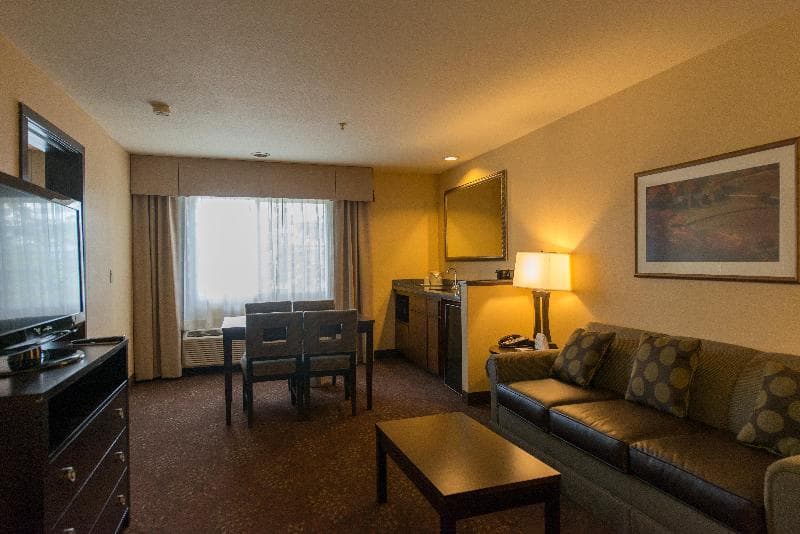Holiday Inn Express Portland East - Troutdale 4