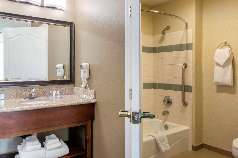 Comfort Inn & Suites El Centro I-8 5
