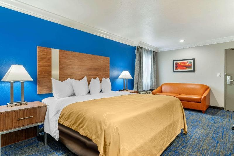 Quality Inn & Suites 3