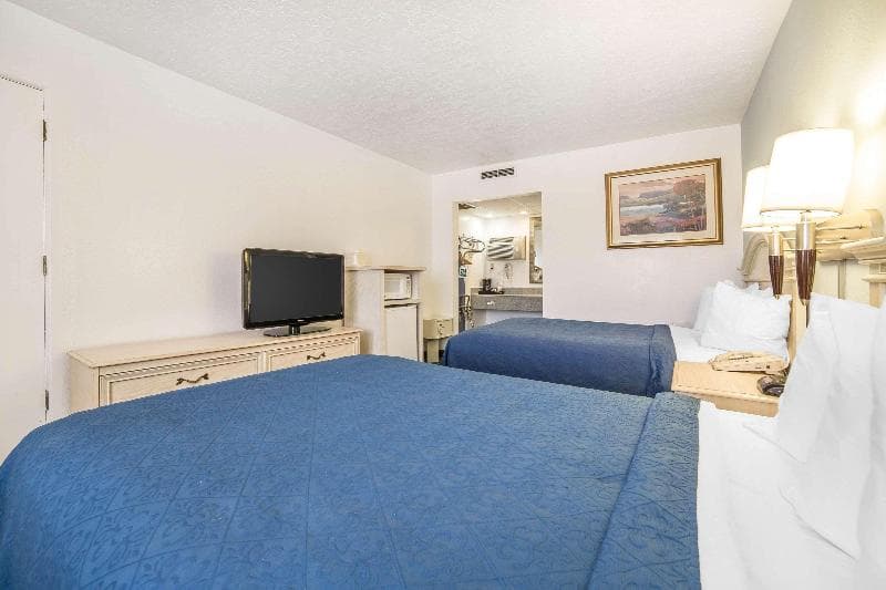 Quality Inn 5
