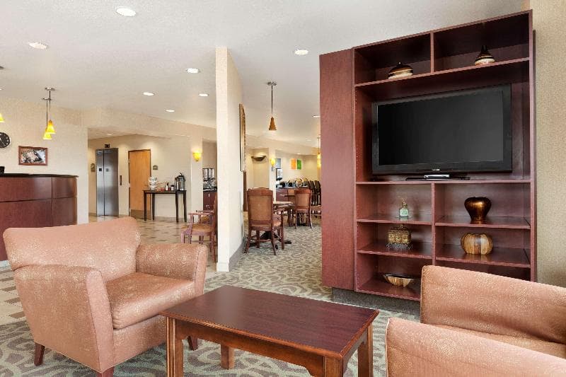 University Hotel - Davis Area by IHG 5