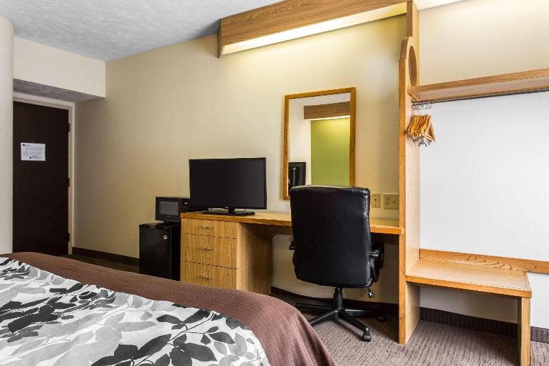 SureStay by Best Western Summerville Flowertown 3