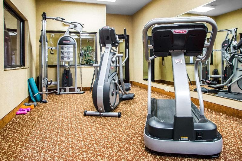 Comfort Inn & Suites main
