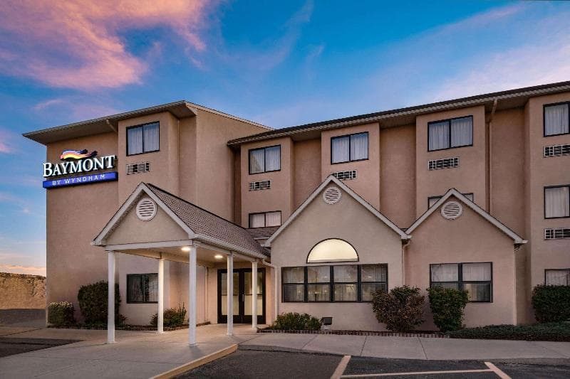 Baymont by Wyndham Farmington 4
