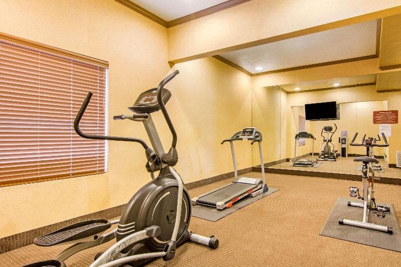 Sleep Inn & Suites 2