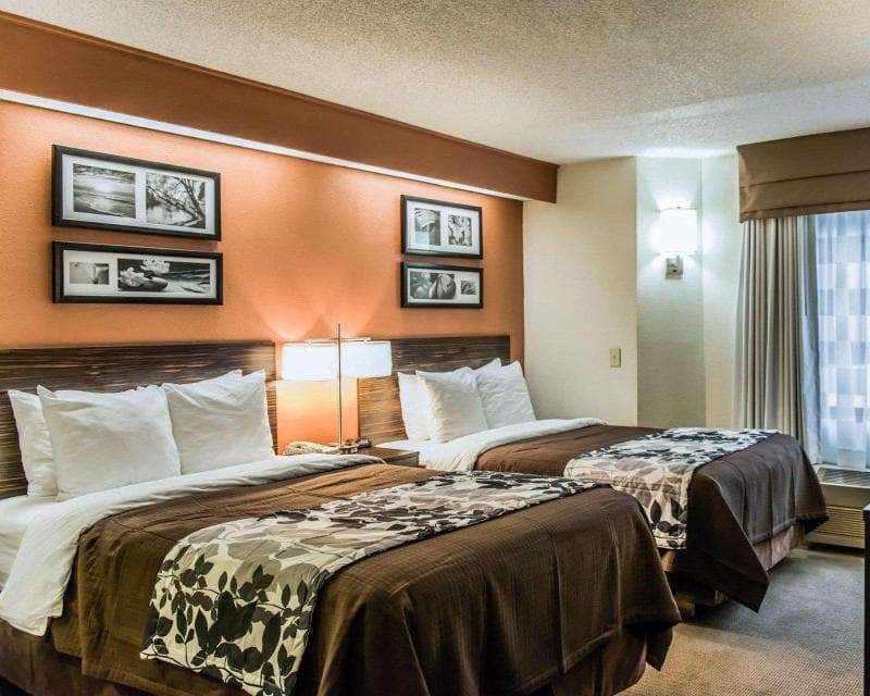 Sleep Inn University 3