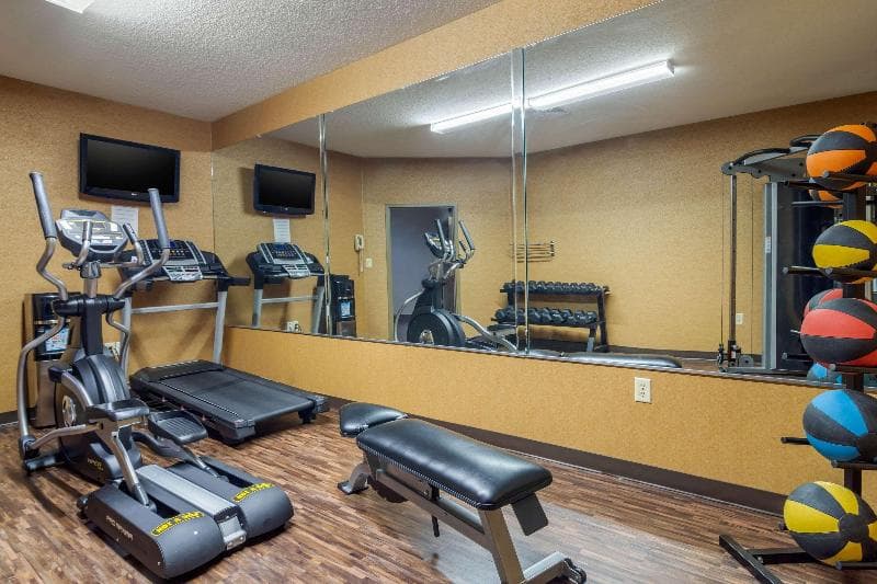 Comfort Inn & Suites Perry National Fairgrounds Area photo 1