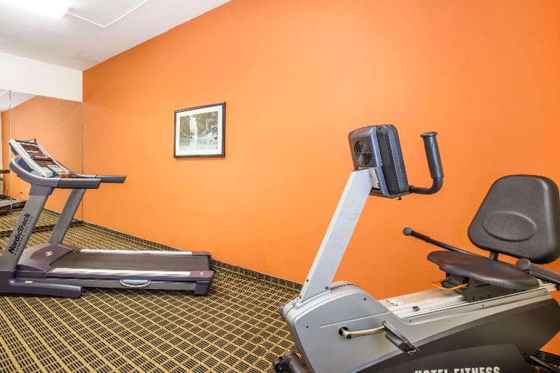Sleep Inn And Suites Valdosta photo 1