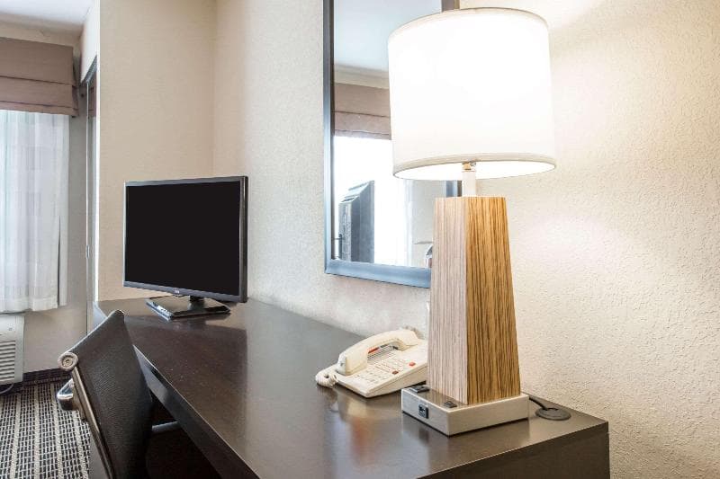 Sleep Inn And Suites Valdosta 5