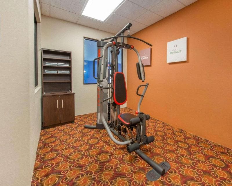 Comfort Suites 2