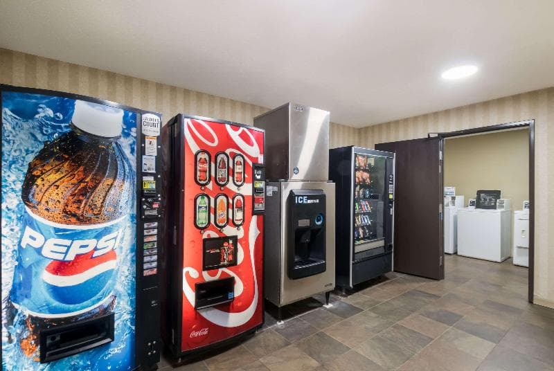 Quality Inn & Suites 4