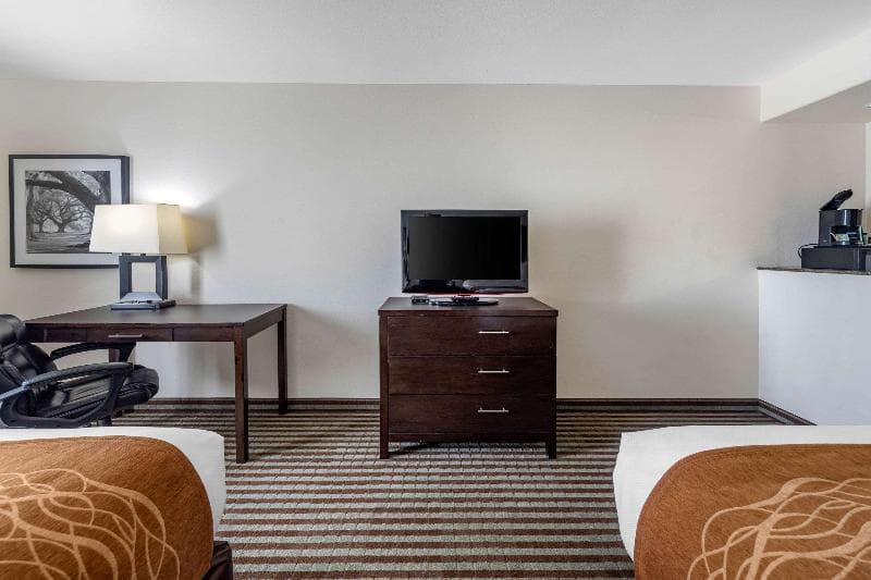 Comfort Inn & Suites Perry I-35 2