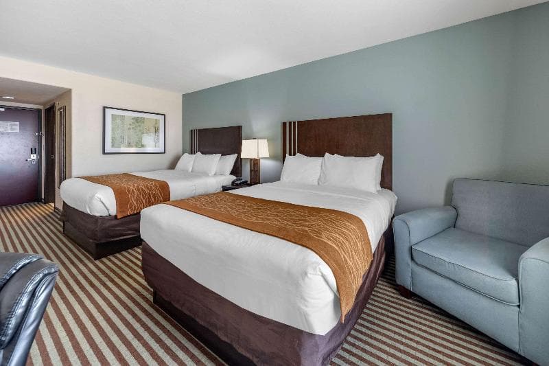 Comfort Inn & Suites Perry I-35 3