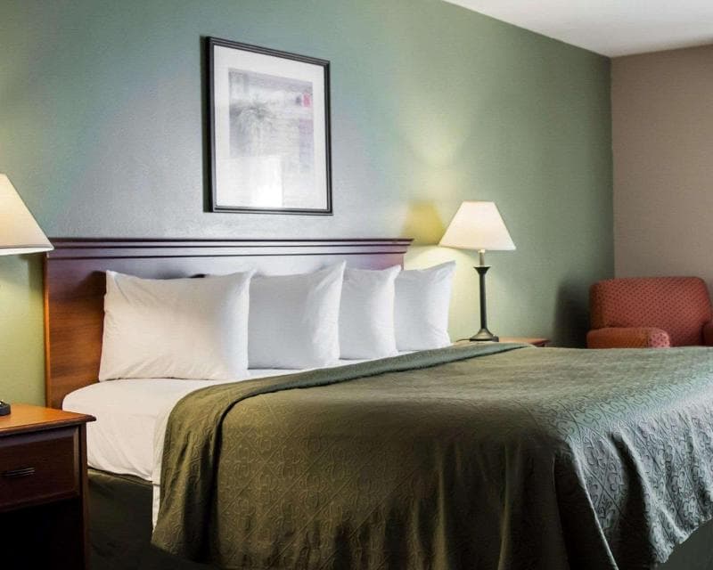 Quality Inn & Suites Near Fairgrounds Ybor City 2