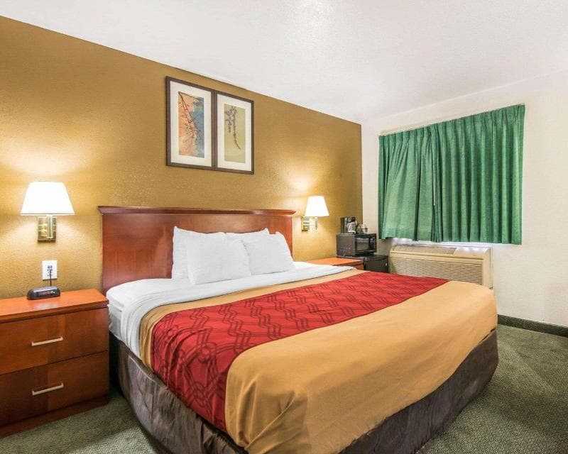 Days Inn by Wyndham Canon City 3
