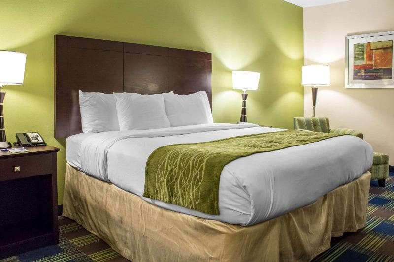 Econo Lodge Ankeny - Des Moines 3