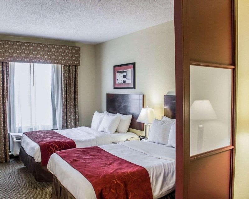 Comfort Suites 5