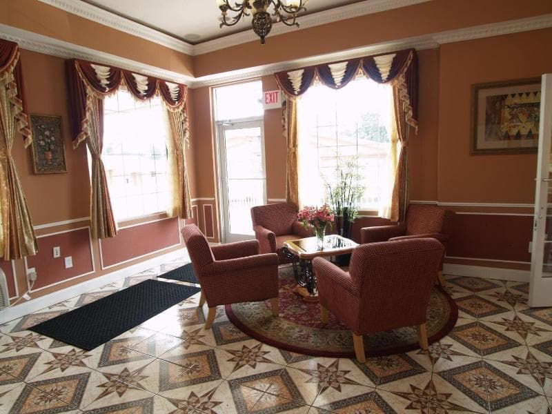Parkway Inn 3