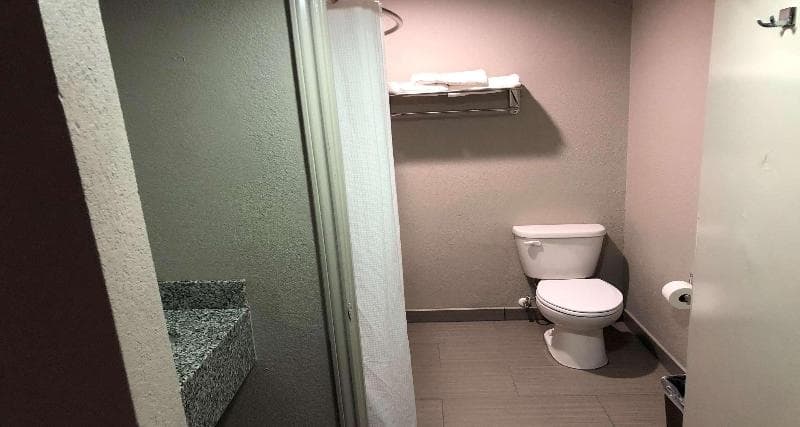 SureStay Plus Hotel by Best Western San Antonio North 2