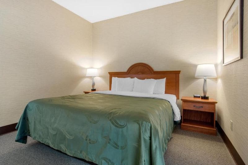 Comfort Inn 5