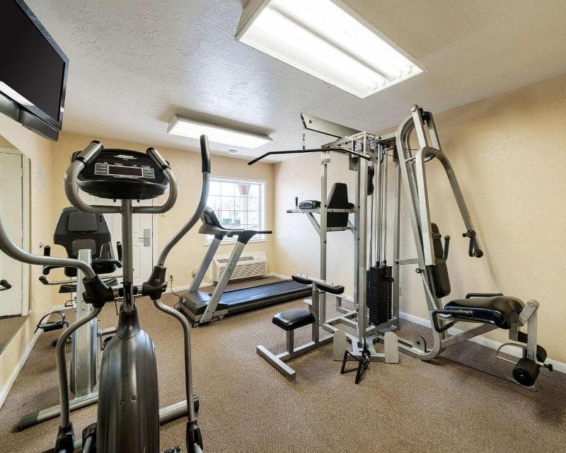 Econo Lodge Jasper 3