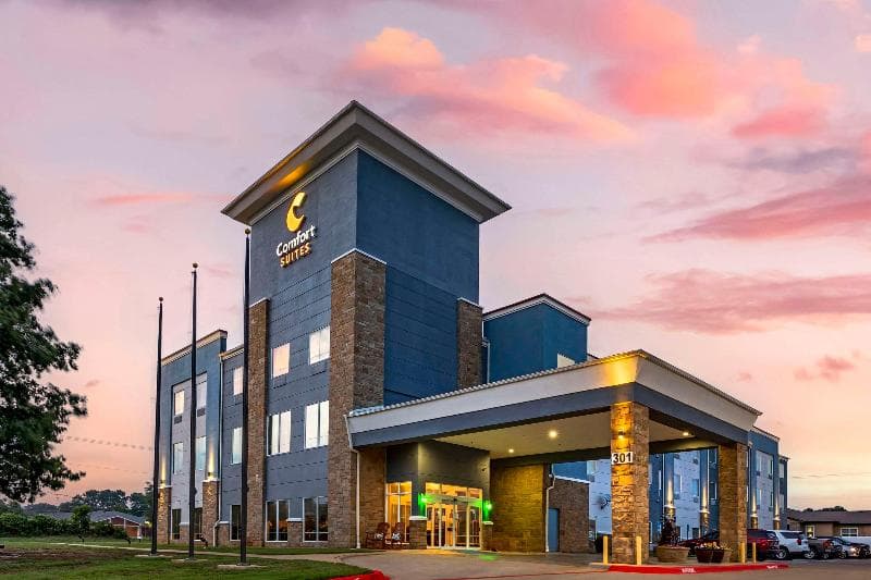 Comfort Suites 3