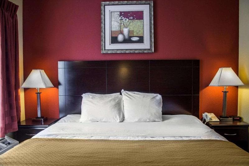 Quality Inn Brunswick Cleveland South 4