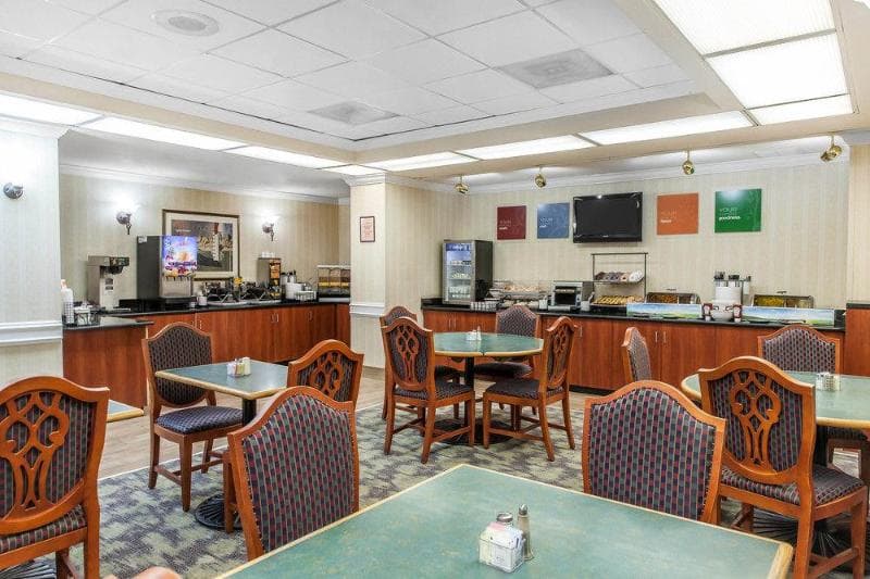 Comfort Inn Pentagon City 5