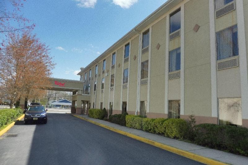 Red Roof Inn & Suites Galloway 3