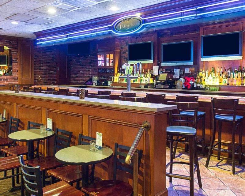 Clarion Inn photo 1