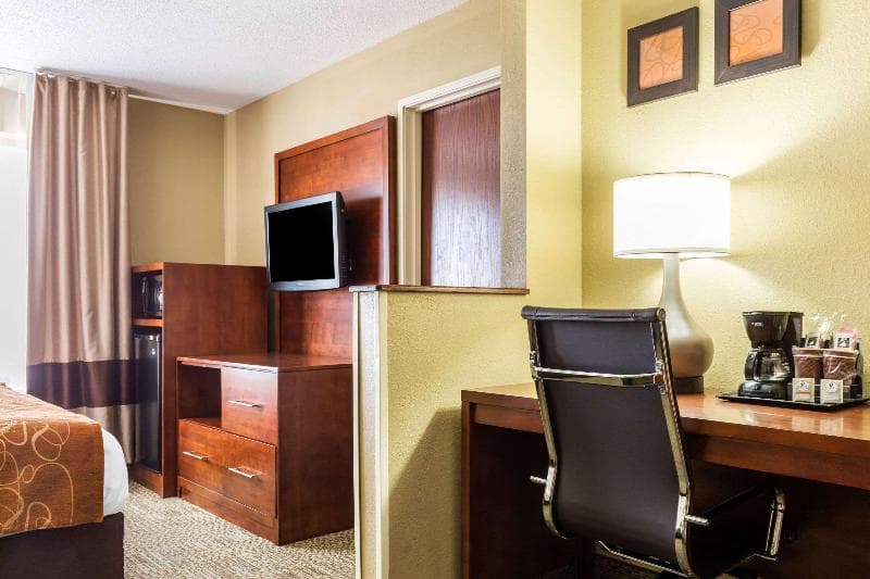 Comfort Suites Near I-80 And I-94 5