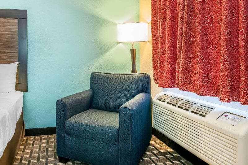 Quality Inn Findlay 3