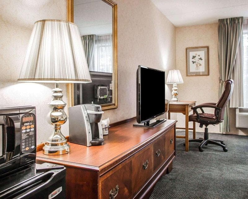 Quality Inn Montgomeryville 3