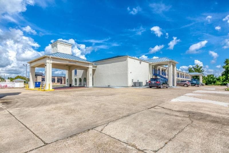 Hotel Denham Springs I-12 photo 1