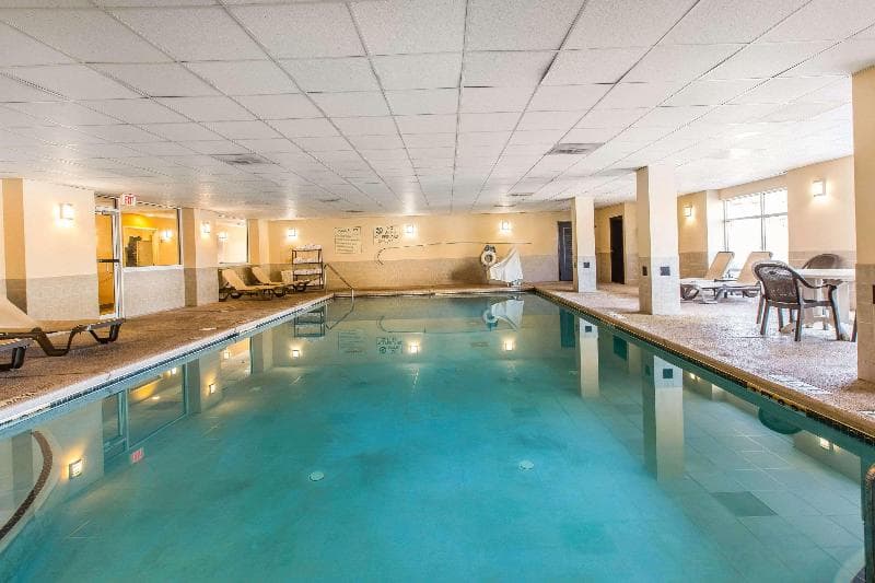 Comfort Suites Forsyth Near I-75 5
