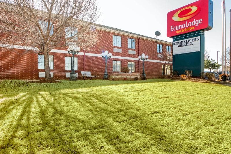 Motel 6 Tulsa OK - Central 5